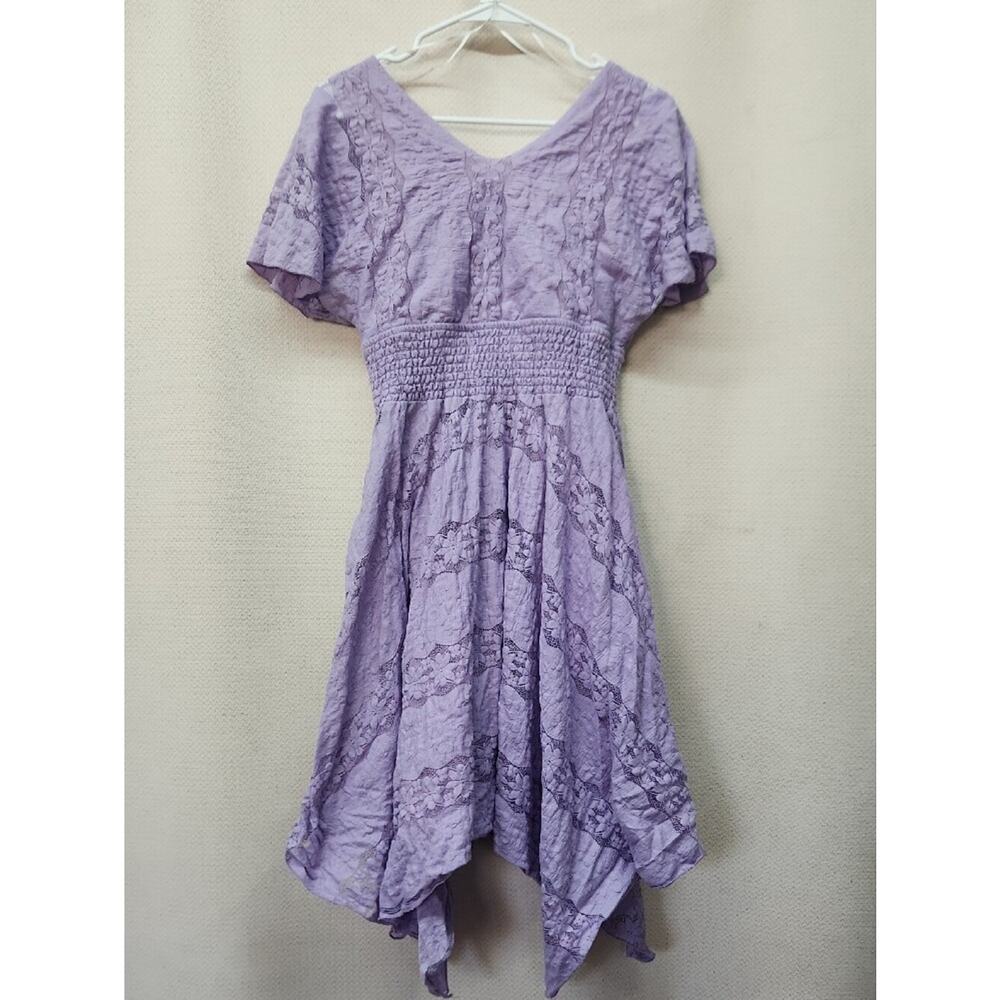 Rabbit Rabbit Rabbit Lavender V-Neck Lace Dress - Picture 4 of 4